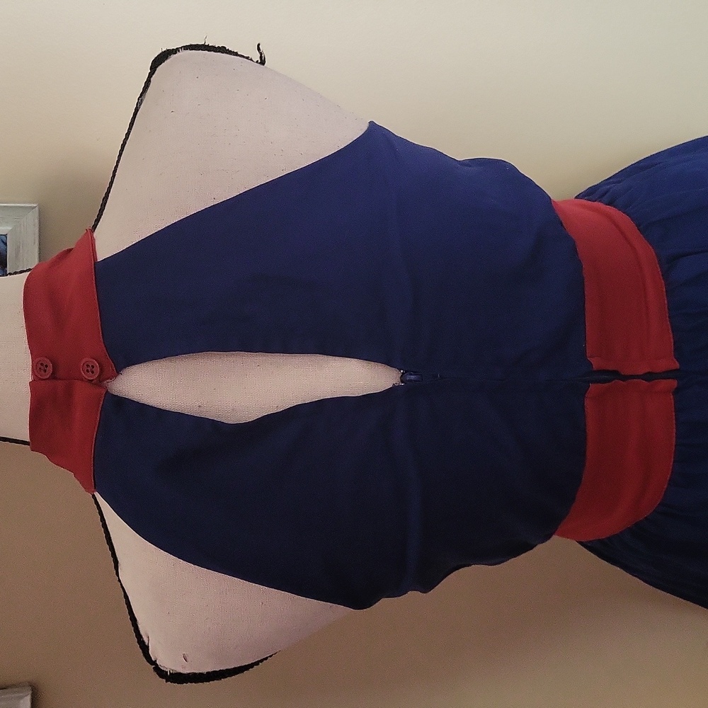 Her Universe Marvel Captain Carter Halter Dress - Picture 10 of 15